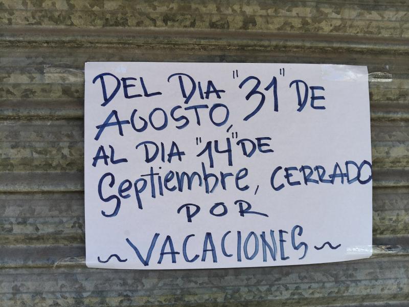 Del día 32 de agosto al día 14 de septiembre cerrado por vacaciones